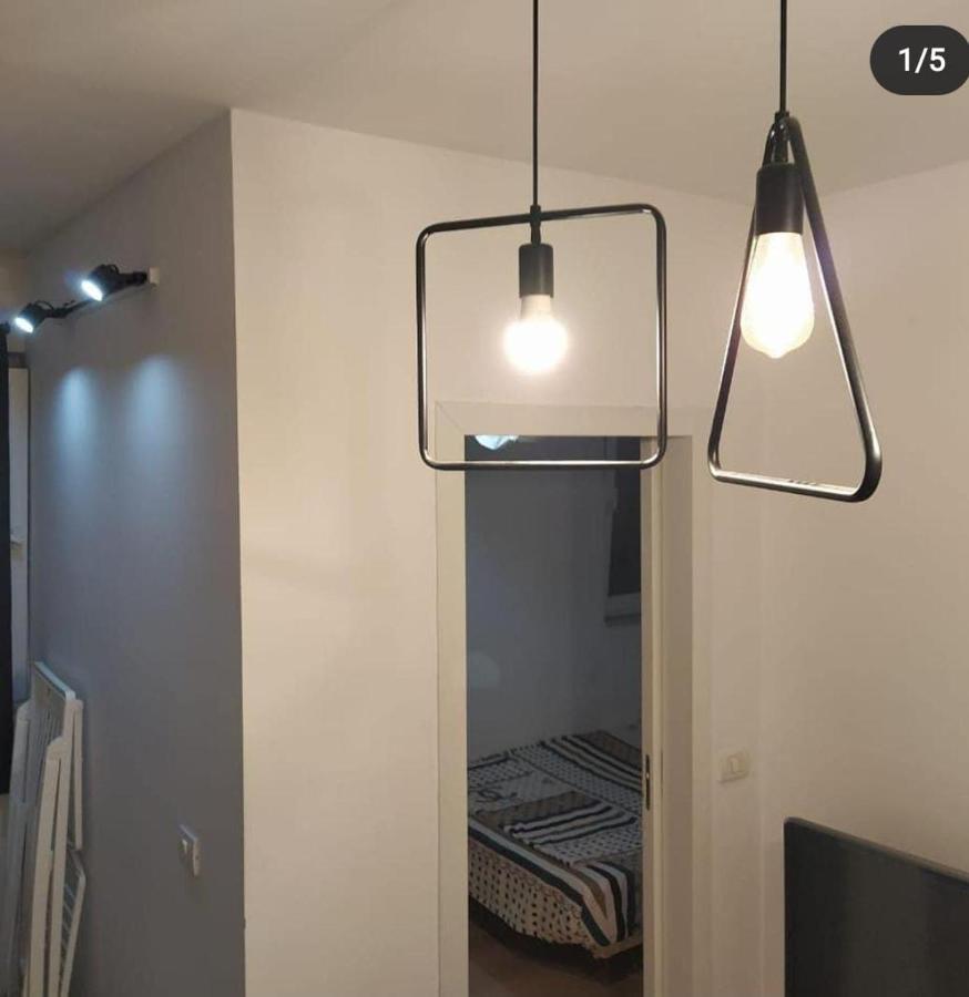 Lovely 1 Bedroom Apartment Near Eye Of Tirana Zewnętrze zdjęcie